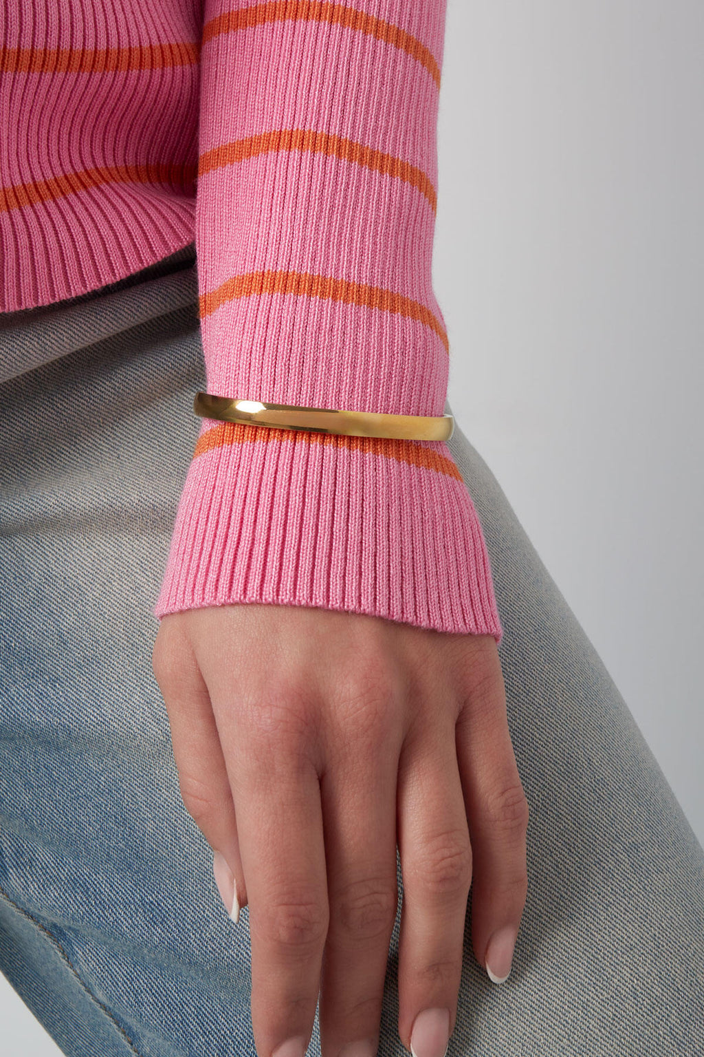 Elegant Stainless Steel Bangle for Everyday Glam