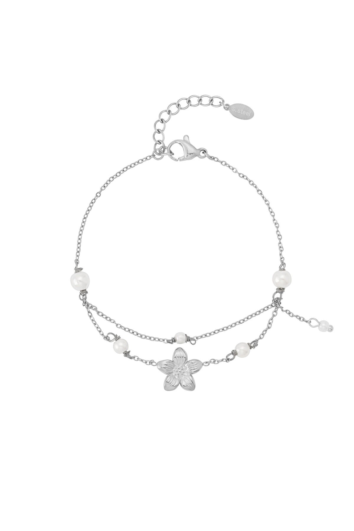 Elegant Flower Charm Bracelet for Everyday Glam
